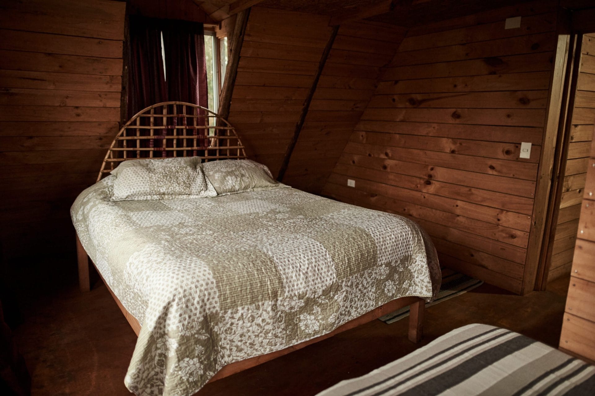 HABITACION REHUE PARA 2 PERSONAS / HOTEL MAPUCHE WALLMAPU - Imagen 3