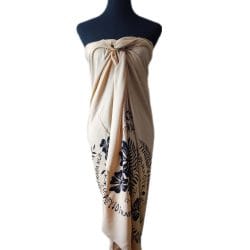 Pareo Hibisco Y Rongo Rongo beige/negro 1,75X1,15MTS