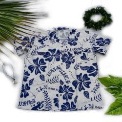 Camisa Rapa Nui Blanca Con Hibiscos Y Tangata Manu Azul