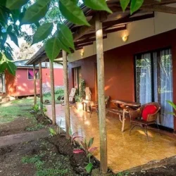 Cabanas Hua’ai Village / Alojamiento en Rapa Nui